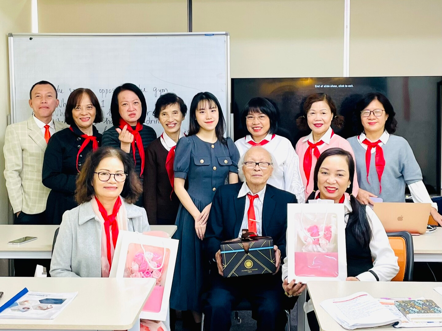 tiếng Anh cho người lớn tuổi